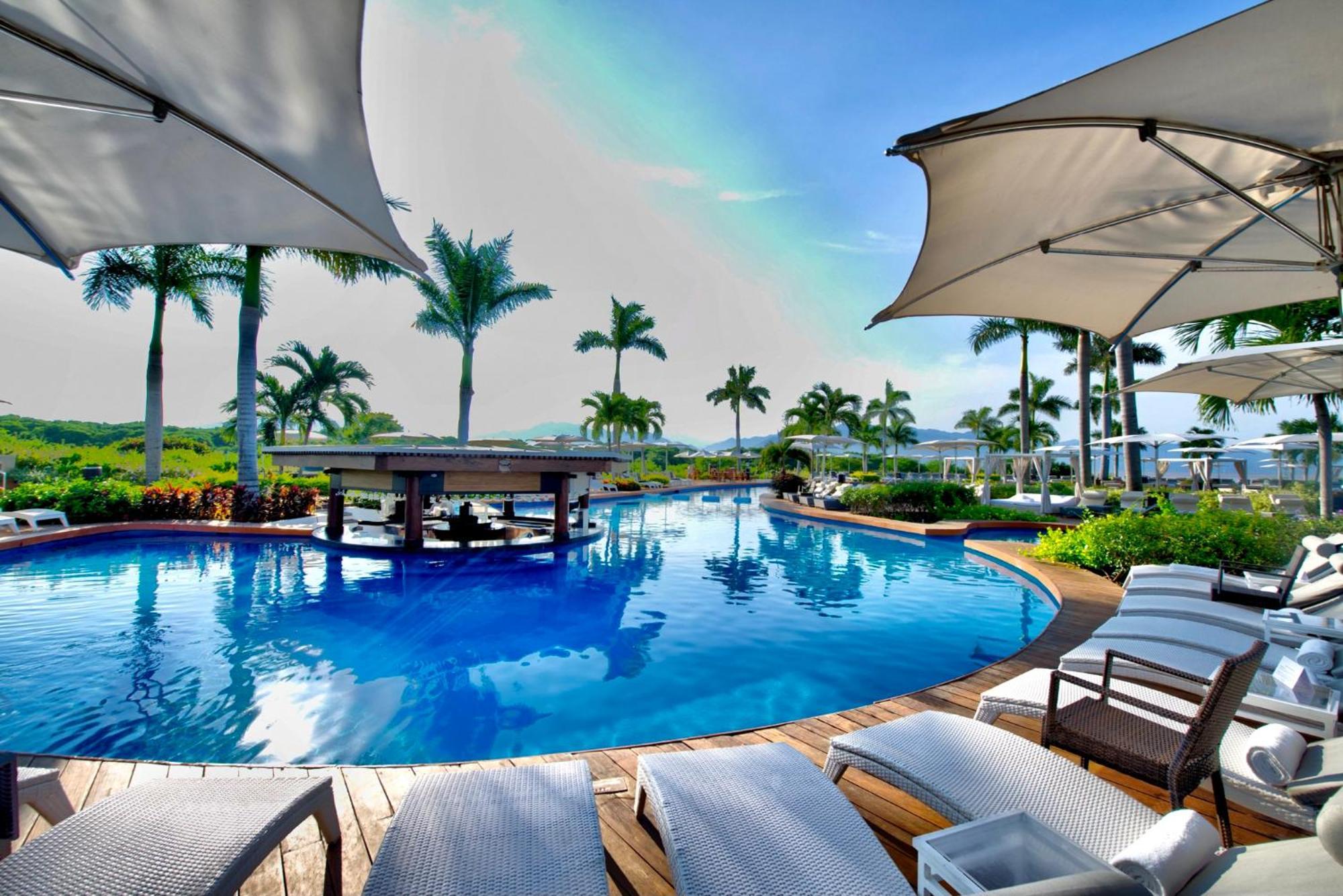 Grand Luxxe Two Bedroom Suite - Нуево-Вальярта Екстер'єр фото